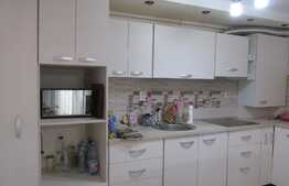 De vanzare apartament 2 camere, 53 mp utili, terasa 18 mp, parcare, zona Oncos