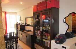 Apartament 3 camere, 80 mp, decomandat, parcare, zona Iulius Mall