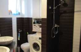 Apartament 3 camere, 80 mp, decomandat, parcare, zona Iulius Mall