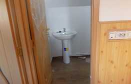 De vanzare 4 camere, 128 mp, decomandat, terasa 25 mp, zona Restaurant Regal