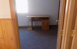 De vanzare 4 camere, 128 mp, decomandat, terasa 25 mp, zona Restaurant Regal