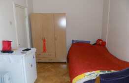 Garsoniera de inchiriat, 26 mp, decomandata, zona Profi