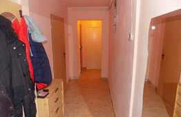 Oportunitate!!! Apartament 4 camere, 87,2 mp, decomandat, parcare, boxa, zona Minerva