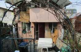 Casa individuala, 120 mp utili, teren 220, zona semicentrala!