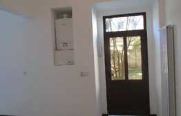 Apartament 2 camere, 44 mp, parcare, boxa la subsol, zona centrala