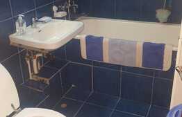 De vanzare apartament 2 camere, 49 mp, decomandat, zona Iulius Mall