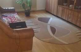 De vanzare apartament 2 camere, 49 mp, decomandat, zona Iulius Mall