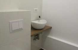 Apartament 3 camere, 75 mp, decomandat, prima inchiriere, zona strazii Viilor