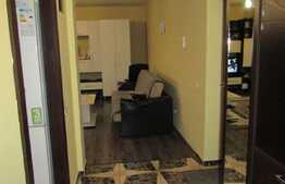 Apartament 2 camere, 52 mp, decomandat, eta intermediar, zona Polus Center