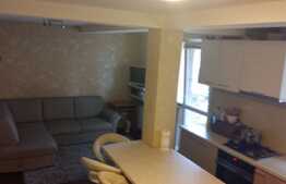 Apartament 3 camere, 63 mp, decomandat, garaj, parcare, boxa, zona Auchan