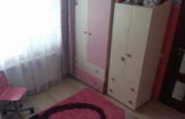 Apartament 3 camere, 63 mp, decomandat, garaj, parcare, boxa, zona Auchan