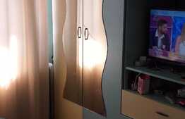 Apartament 2 camere, 54 mp, decomandat, boxa la subsol, zona Hotel Paradis