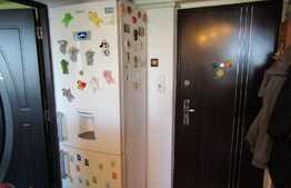 Vanzare apartament 2 camere, 50 mp, zona Mercur