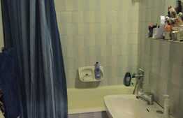 Vanzare apartament 2 camere, 50 mp, zona Mercur