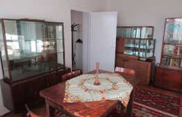 Apartament 3 camere, 65 mp, zona strazii Buzau