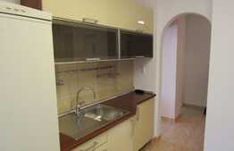 3 camere, 78 mp, decomandat, etaj intermediar, boxa subsol, zona Iulius Mall