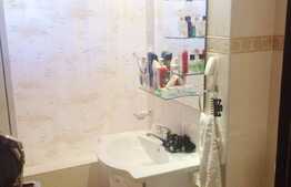 Apartament de vanzare, 2 camere, 51 mp, etaj intermediar, zona Alverna