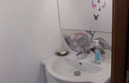 3 camere, 68 mp, decomandat, parcare, boxa subsol, zona Piata Flora. La cheie!