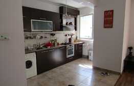 3 camere, 103 mp, decomandat, garaj, parcare, boxa, zona Grand Hotel Italia