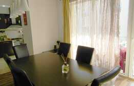 3 camere, 103 mp, decomandat, garaj, parcare, boxa, zona Grand Hotel Italia