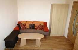 Apartament 3 camere, 49 mp, zona strazii Parang