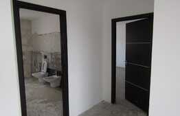 2 camere, 120 mp, decomandat, terasa 120 mp, semifinisat, zona Vivo Center