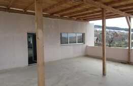 2 camere, 120 mp, decomandat, terasa 120 mp, semifinisat, zona Vivo Center