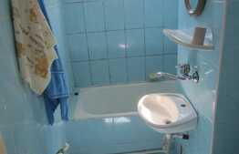 De inchiriat apartament 3 camere, 45 mp, zona Sirena