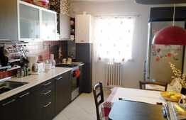 Apartament 3 camere, 66 mp, decomandat, garaj, zona strazii Gheorghe Dima