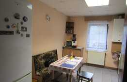 Apartament 3 camere, 65 mp, decomandat, boxa, zona strazii Mogosoaia