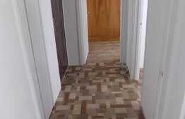 Apartament de vanzare, 3 camere, 55 mp, zona strazii Donath