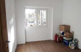 Apartament de vanzare, 2 camere, 36 mp, zona strazii Calea Floresti