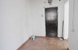 Apartament de vanzare, 2 camere, 36 mp, zona strazii Calea Floresti