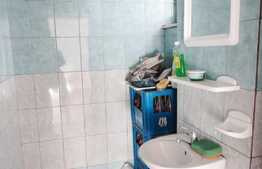 Apartament de vanzare, 2 camere, 36 mp, zona strazii Calea Floresti