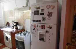 Apartament 4 camere, 65 mp, parcare, zona strazii Bucium. La cheie!