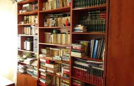 Apartament 4 camere, 65 mp, parcare, zona strazii Bucium. La cheie!