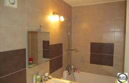 2 camere, etaj intermediar, parcare, zona Avram Iancu! Loc parcare! Mobilat!