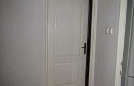 Apartament 3 camere, 65 mp, decomanda, boxa la subsol, zona strazii Ion Mester