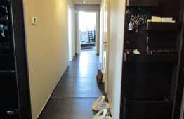 3 camere decomandate, 73 mp, etaj intermediar, terasa , garaj, zona Kaufland