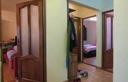 4 camere, 76 mp, decomandat, boxa, etaj intermediar, zona Expo Transilvania