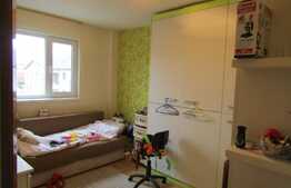 4 camere, 76 mp, decomandat, boxa, etaj intermediar, zona Expo Transilvania