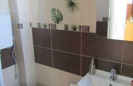 4 camere pe 2 nivele, 110 mp, decomandat, parcare, boxa, zona strazii Paris