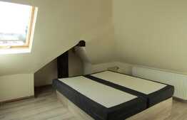 4 camere pe 2 nivele, 110 mp, decomandat, parcare, boxa, zona strazii Paris