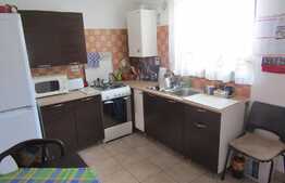 De vanzare triplex, 3 camere, 83 mp, teren de 30 mp! Zona strazii Eroilor!