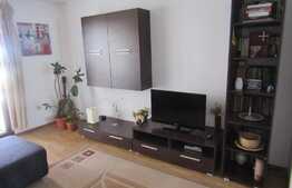 De vanzare triplex, 3 camere, 83 mp, teren de 30 mp! Zona strazii Eroilor!