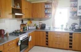 2 camere, 56,7 mp, decomandat, parcare, boxa subsol, zona Golden Tulip. La cheie!