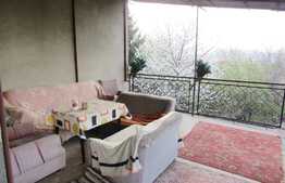 2 camere decomandate, 80 mp, terasa, parcare, garaj, boxa subsol, zona Piata Engels