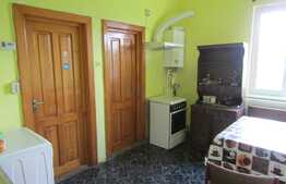 2 camere decomandate, 80 mp, terasa, parcare, garaj, boxa subsol, zona Piata Engels