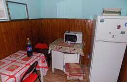 Aparatament 2 camere, 50 mp, decomandat, boxa la subsol, zona Coloane