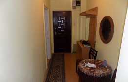 Aparatament 2 camere, 50 mp, decomandat, boxa la subsol, zona Coloane